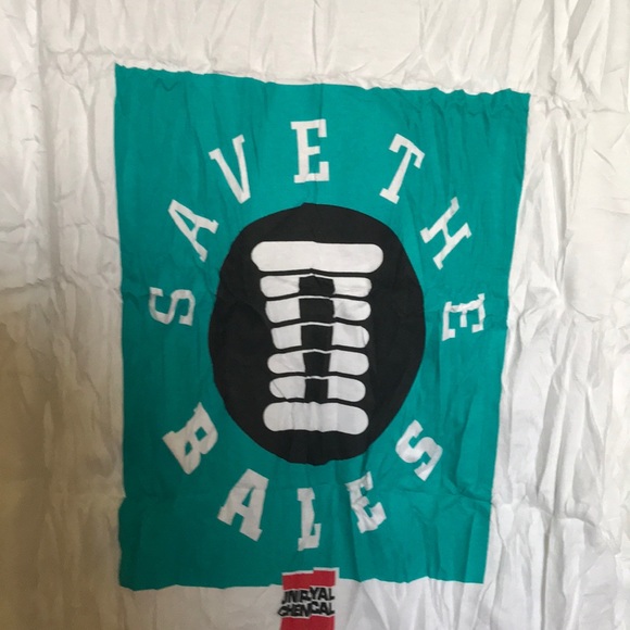 Saves the bales graphic tee - Picture 3 of 3